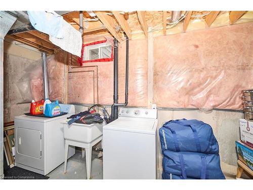 20 Stevens Drive, Niagara-On-The-Lake, ON - Indoor Photo Showing Laundry Room