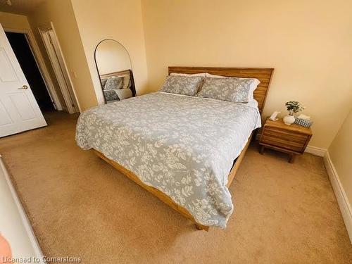 703-399 Elizabeth Street, Burlington, ON - Indoor Photo Showing Bedroom