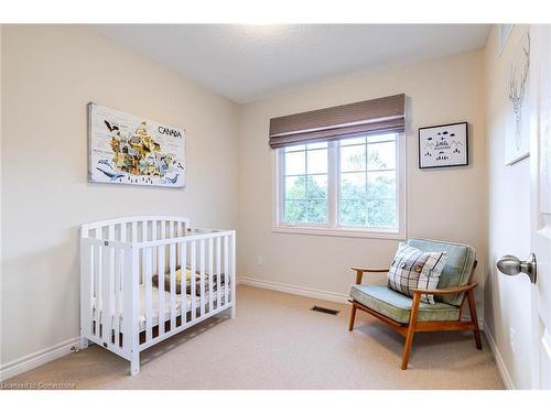 49 Morwick Drive, Ancaster, ON - Indoor Photo Showing Bedroom