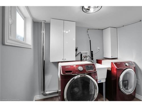 65 London Street S, Hamilton, ON - Indoor Photo Showing Laundry Room