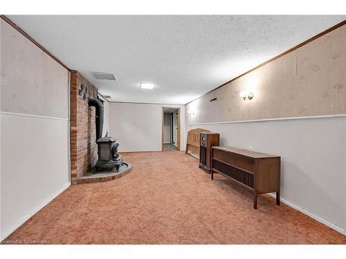 63 Fernwood Crescent, Hamilton, ON - Indoor Photo Showing Other Room