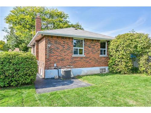 63 Fernwood Crescent, Hamilton, ON - Outdoor