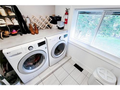 49 Aberdeen Avenue, Mount Hope, ON - Indoor Photo Showing Laundry Room