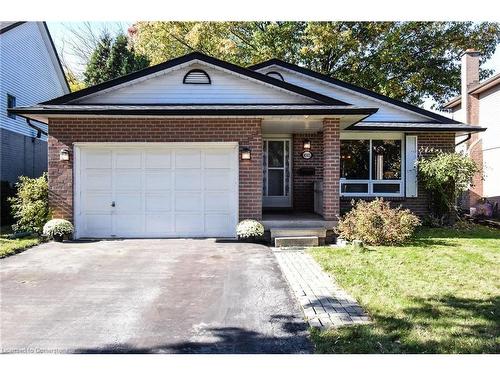 4502 Cedarbrook Lane, Beamsville, ON - Outdoor