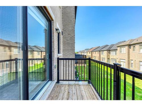 1488 Yellow Rose Circle, Oakville, ON - Outdoor With Exterior