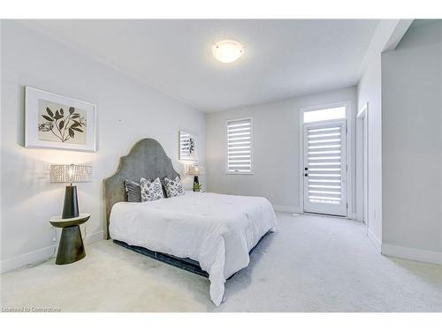 1488 Yellow Rose Circle, Oakville, ON - Indoor Photo Showing Bedroom