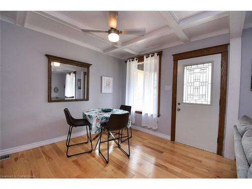 86 Graham Avenue S, Hamilton, ON - Indoor Photo Showing Dining Room