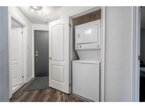 1115-135 James Street, Hamilton, ON - Indoor Photo Showing Laundry Room