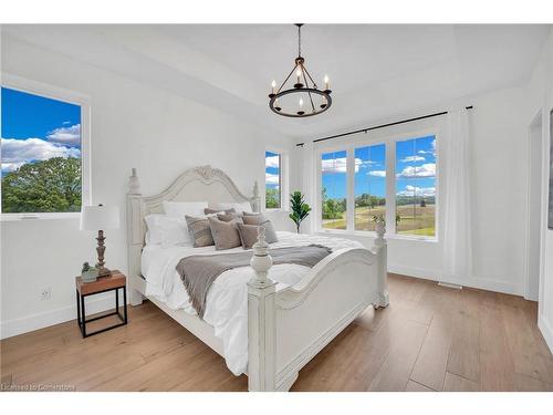 266 York Road, Caledonia, ON - Indoor Photo Showing Bedroom