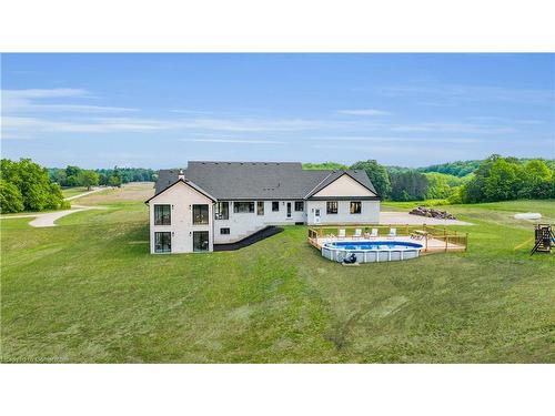 266 York Road, Caledonia, ON - Outdoor With In Ground Pool