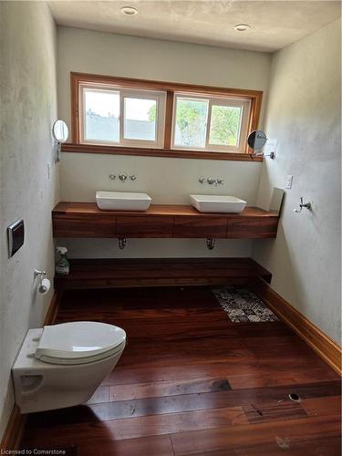 3721 Mathewson Avenue, Fort Erie, ON - Indoor Photo Showing Bathroom