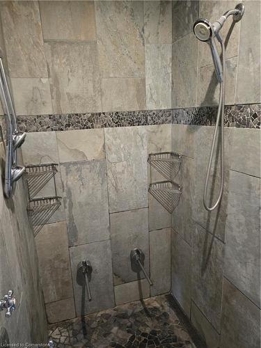 3721 Mathewson Avenue, Fort Erie, ON - Indoor Photo Showing Bathroom