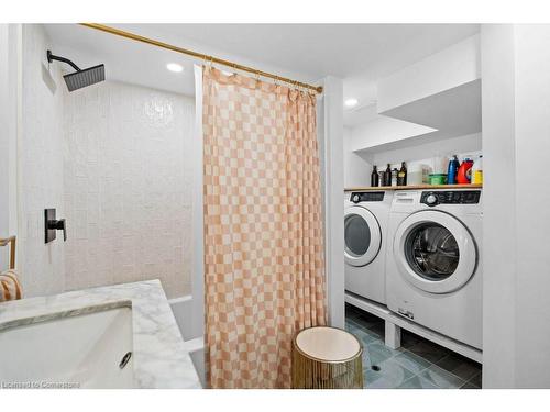 120 Gibson Avenue, Hamilton, ON - Indoor Photo Showing Laundry Room