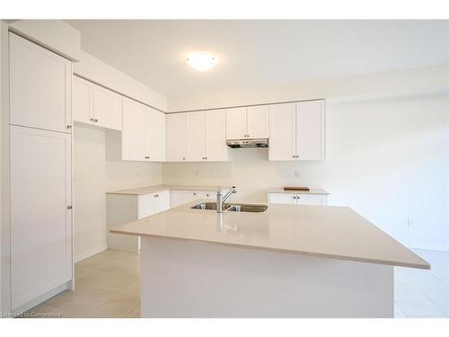 377 Provident Way, Hamilton, ON - Indoor Photo Showing Kitchen With Double Sink