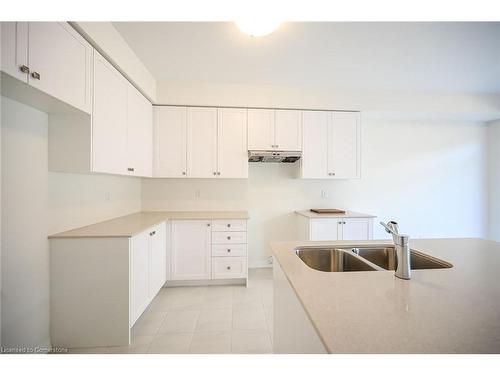 377 Provident Way, Hamilton, ON - Indoor Photo Showing Kitchen With Double Sink