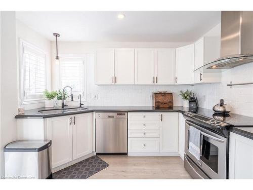 71 Joshua Avenue, Ancaster, ON - Indoor Photo Showing Kitchen With Stainless Steel Kitchen With Double Sink With Upgraded Kitchen