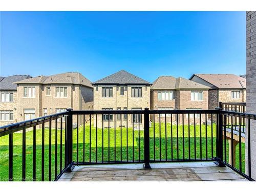 1488 Yellow Rose Circle, Oakville, ON - Outdoor With Exterior