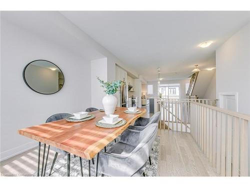 1488 Yellow Rose Circle, Oakville, ON - Indoor Photo Showing Dining Room