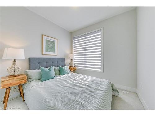 1488 Yellow Rose Circle, Oakville, ON - Indoor Photo Showing Bedroom