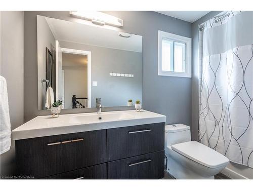 2083 Edgebank Court, Burlington, ON - Indoor Photo Showing Bathroom