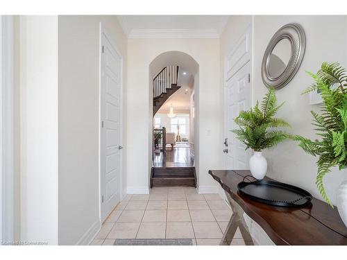 31 Forest Ridge Avenue, Waterdown, ON - Indoor Photo Showing Other Room