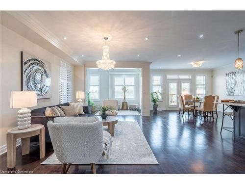 31 Forest Ridge Avenue, Waterdown, ON - Indoor Photo Showing Other Room