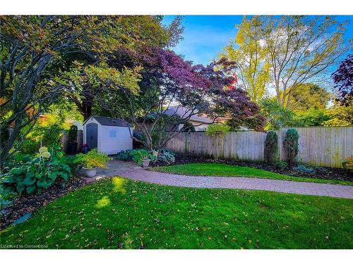 133 Cameron Avenue S, Hamilton, ON - Outdoor With Backyard