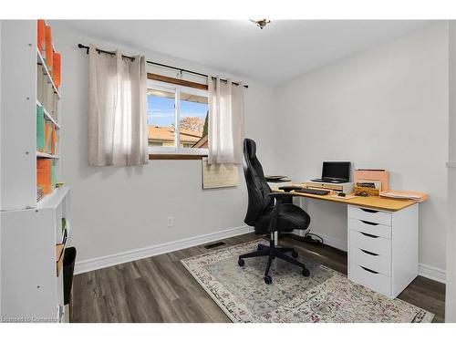 30 Rolling Acres Drive, Welland, ON - Indoor Photo Showing Office