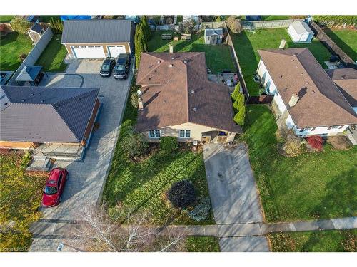 30 Rolling Acres Drive, Welland, ON - Outdoor