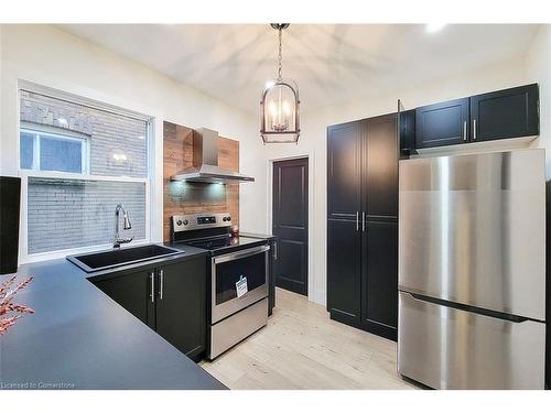 49 Carrick Avenue, Hamilton, ON - Indoor Photo Showing Kitchen