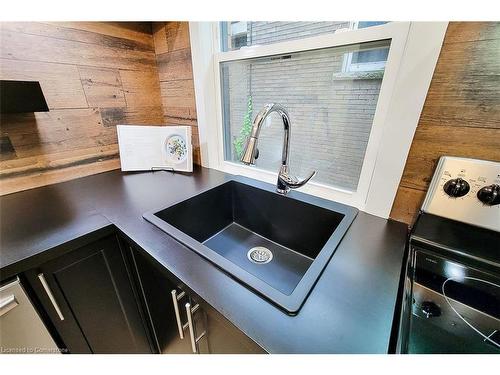 49 Carrick Avenue, Hamilton, ON - Indoor Photo Showing Kitchen