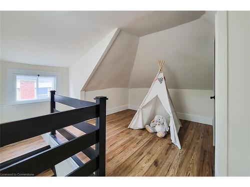 49 Carrick Avenue, Hamilton, ON - Indoor Photo Showing Other Room