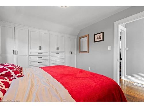 103 Norfolk Avenue, Cambridge, ON - Indoor Photo Showing Bedroom