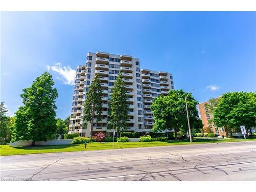 406-1201 North Shore Boulevard, Burlington, ON - Outdoor With Facade