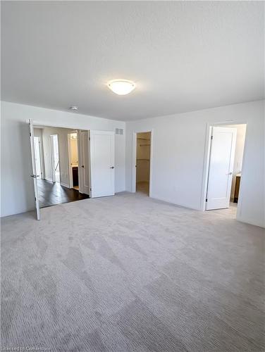 204 Rockledge Drive, Hannon, ON - Indoor Photo Showing Other Room