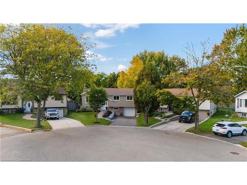 2376 Cayuga Court, Burlington, ON 