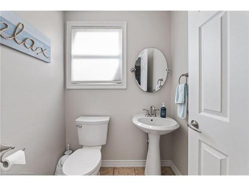 30 Rosewell Street, Hamilton, ON - Indoor Photo Showing Bathroom