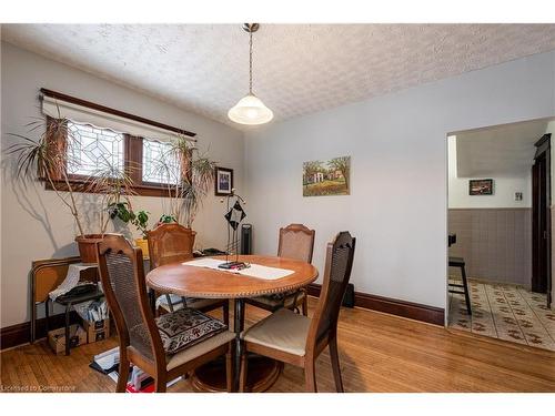 5424 Second Avenue, Niagara Falls, ON - Indoor Photo Showing Dining Room