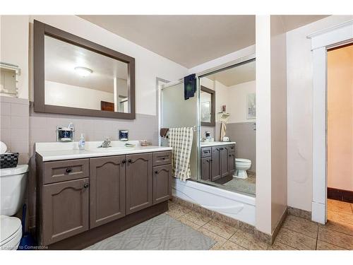 5424 Second Avenue, Niagara Falls, ON - Indoor Photo Showing Bathroom