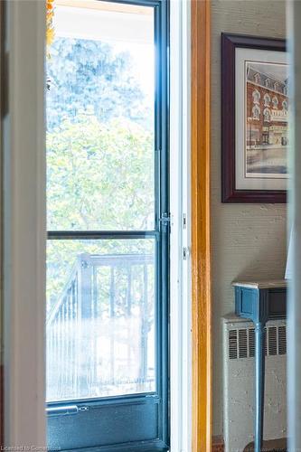 47 Townsend Avenue, Burlington, ON - Indoor Photo Showing Other Room