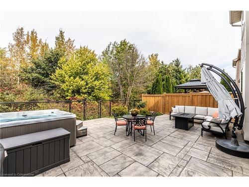 5116 Oakley Drive, Burlington, ON - Outdoor With Backyard