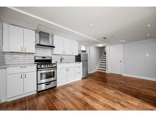 665 Drury Lane, Burlington, ON - Indoor Photo Showing Kitchen