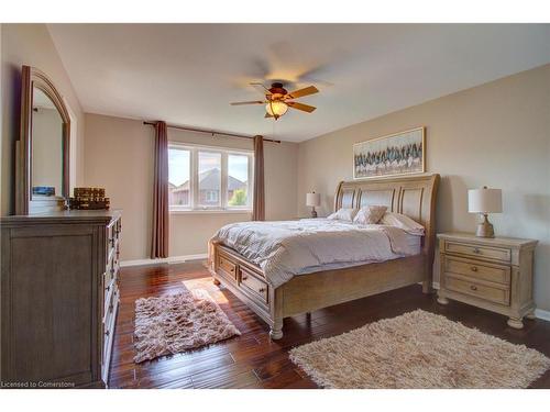 2375 Stone Glen Crescent, Oakville, ON - Indoor Photo Showing Bedroom