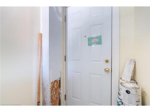 26 Huron Street, Hamilton, ON - Indoor Photo Showing Other Room