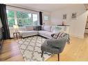 394 Lake Street, Grimsby, ON  - Indoor Photo Showing Living Room 