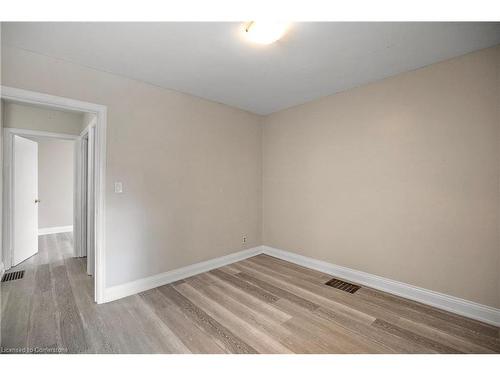 243 Holmesdale Avenue, Hamilton, ON - Indoor Photo Showing Other Room