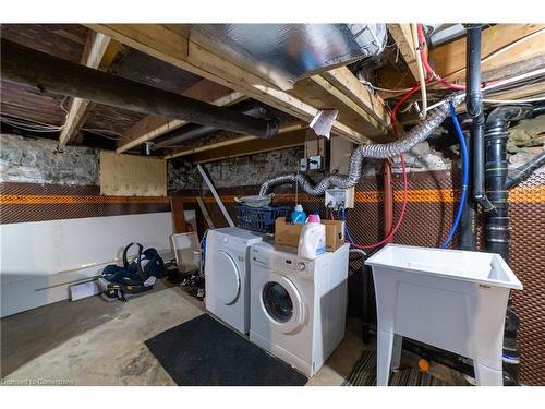 227 Catharine Street N, Hamilton, ON - Indoor Photo Showing Laundry Room