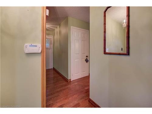 66 Spartan Avenue, Stoney Creek, ON - Indoor Photo Showing Other Room