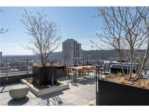 619-212 King William Street, Hamilton, ON - Outdoor With View