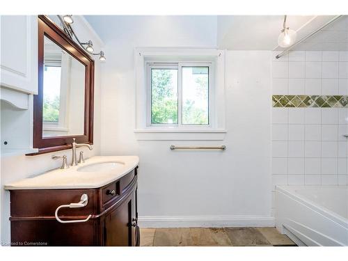 3 Rankin Lake Road, Seguin, ON - Indoor Photo Showing Bathroom